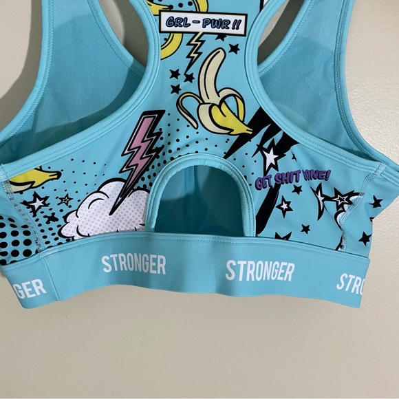 Stronger by Ice Cream Pop Sports Bra and Leggings Workout Set - Picture 12 of 13